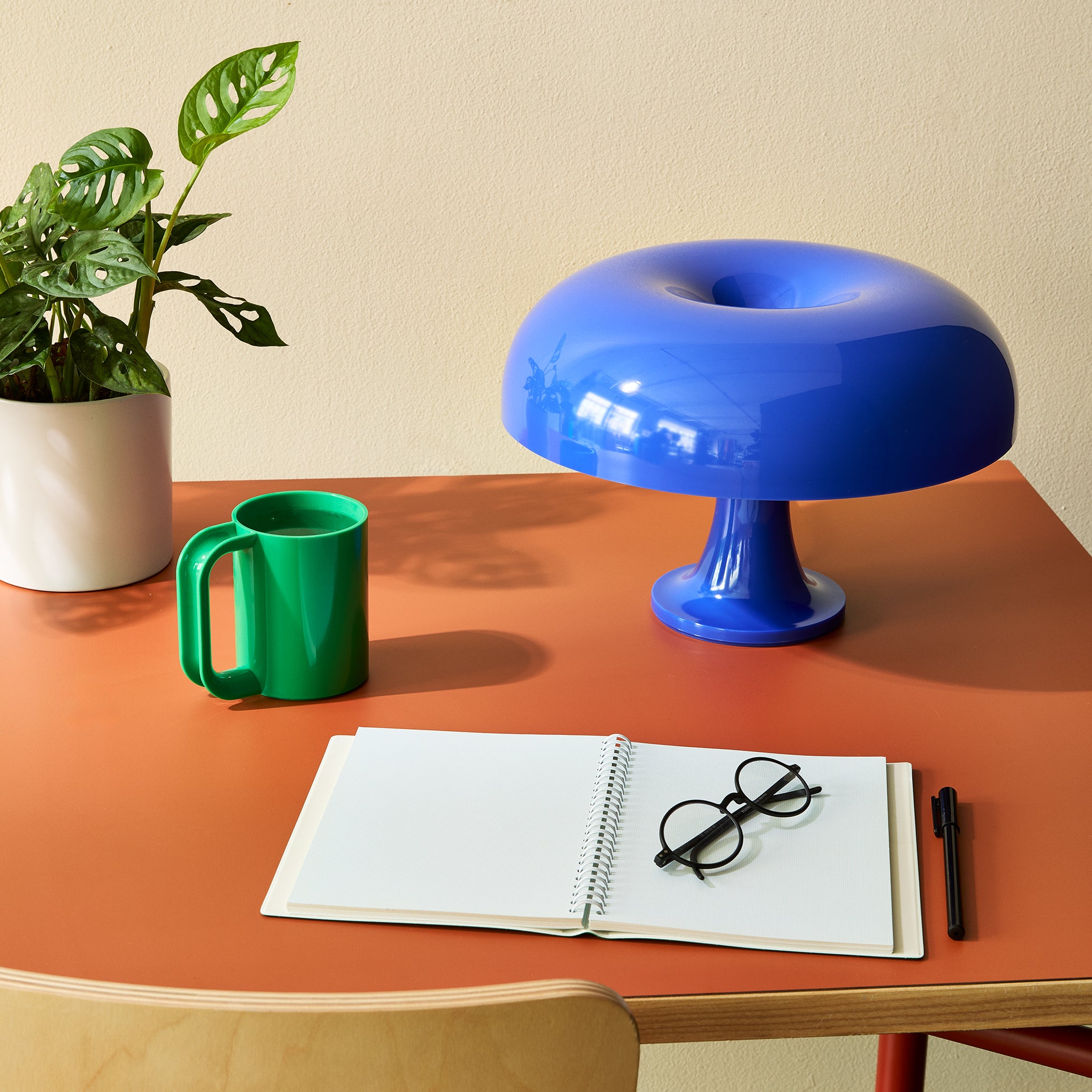 Nessino Mini Table Lamp - Blue Klein - Image 4