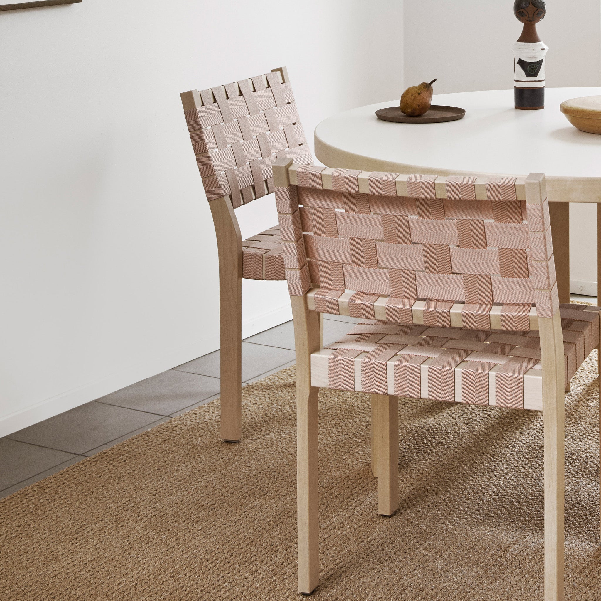 Artek Aalto Round Table 91 - Birch - Image 19