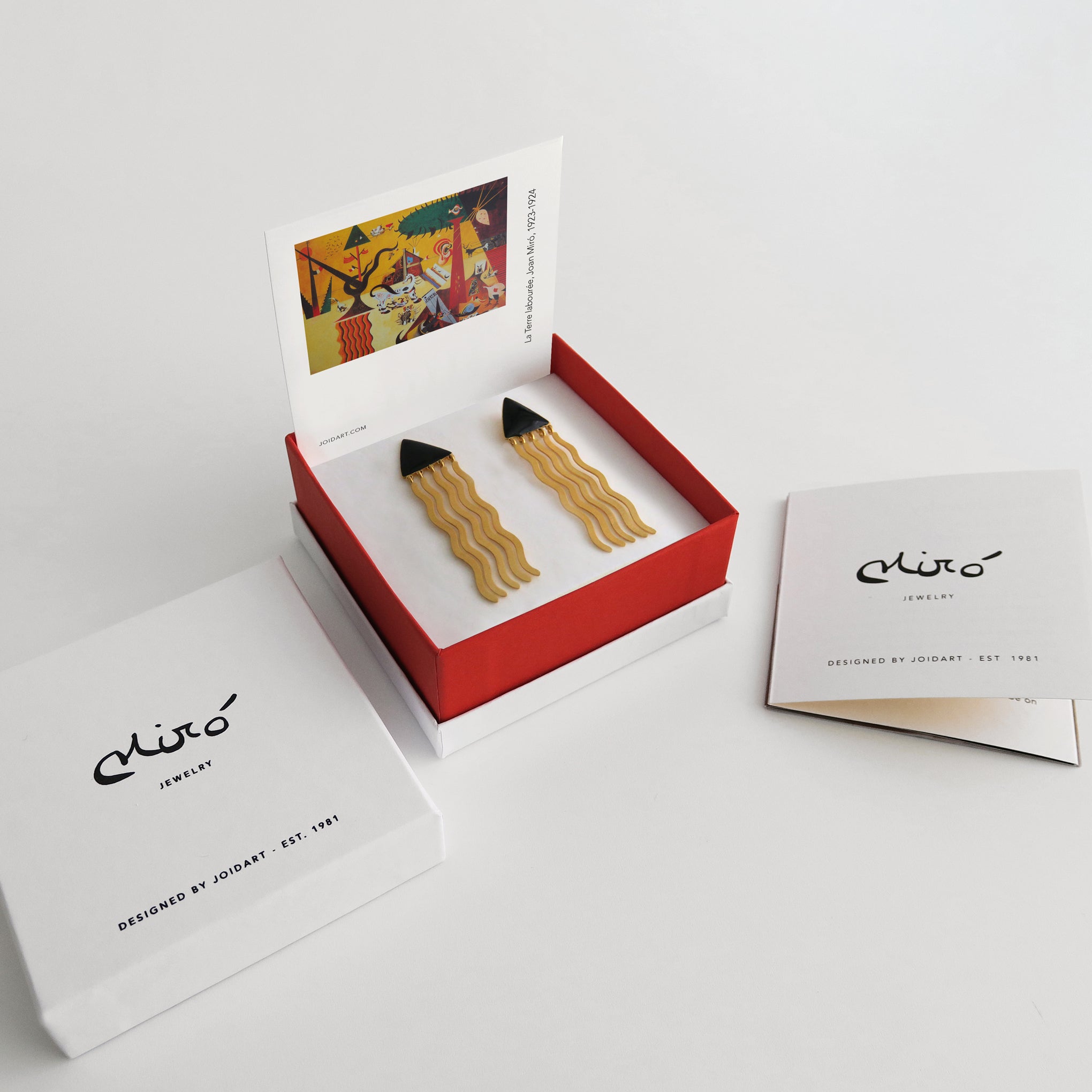 Joan Miró Gold-Plated Triangle Waves Earrings - Image 4