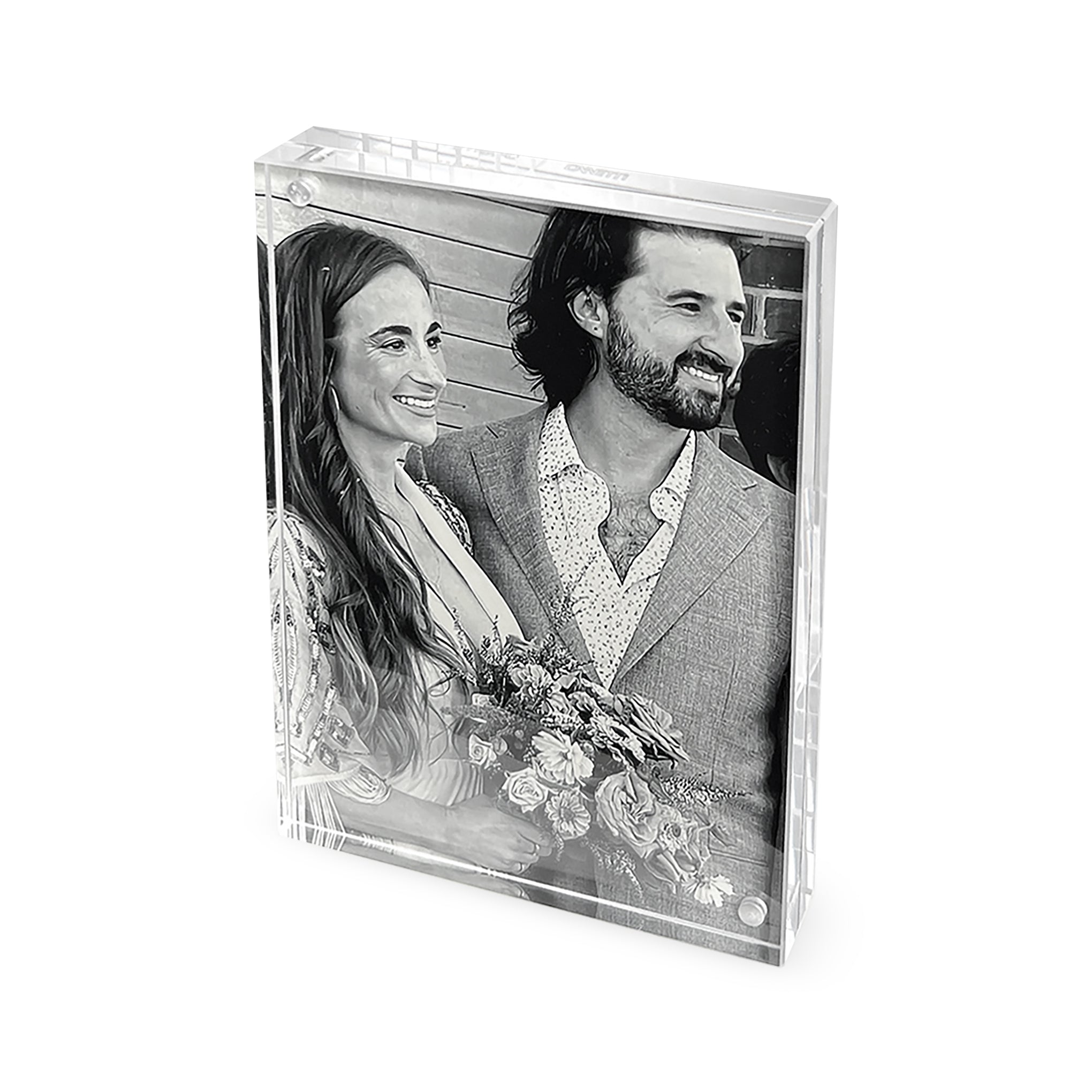 Nicolai Canetti Magnetic Picture Frame - 5 x 7 - Clear - Image 5