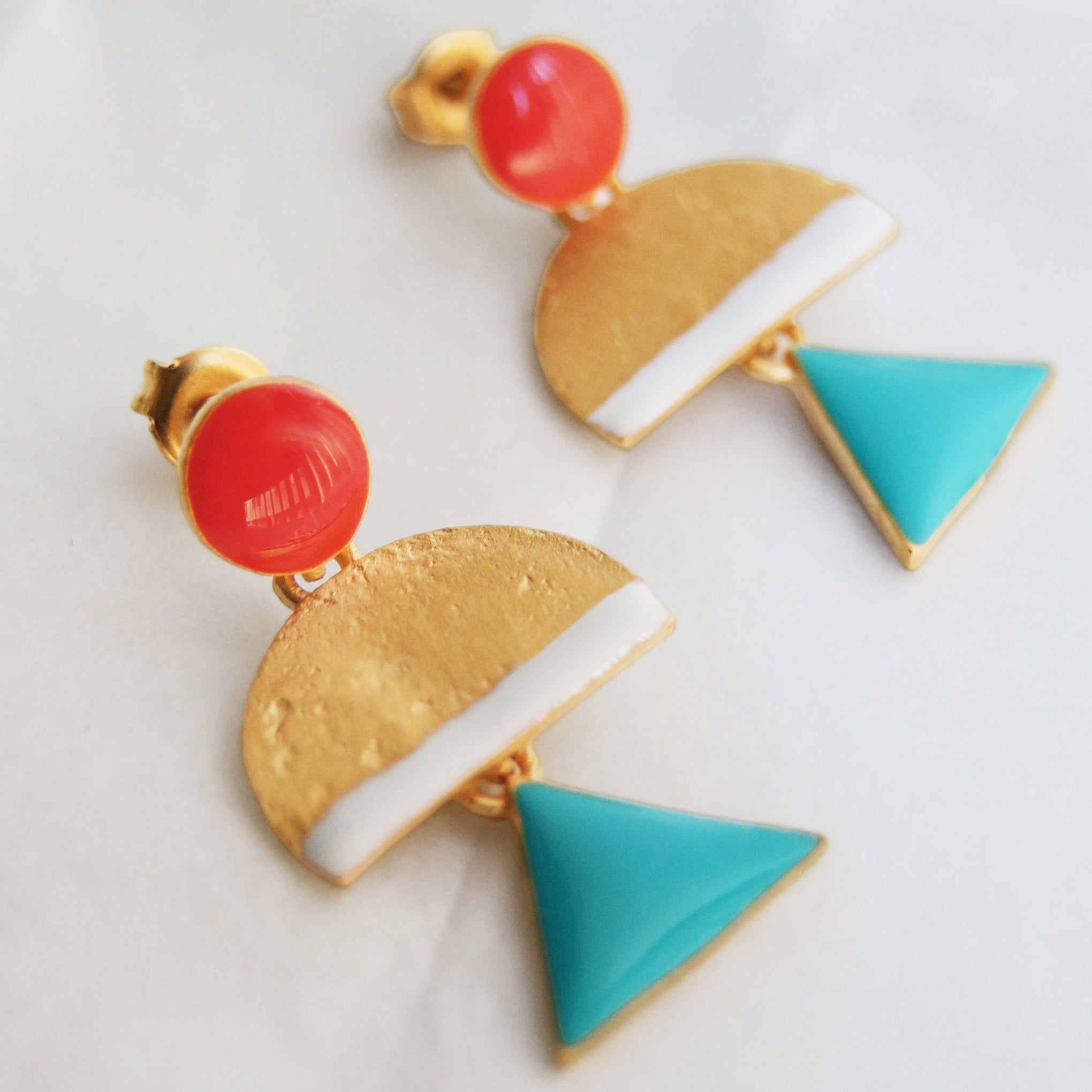 Somni Gold-Plated Point & Triangle Drop Earrings - Image 4