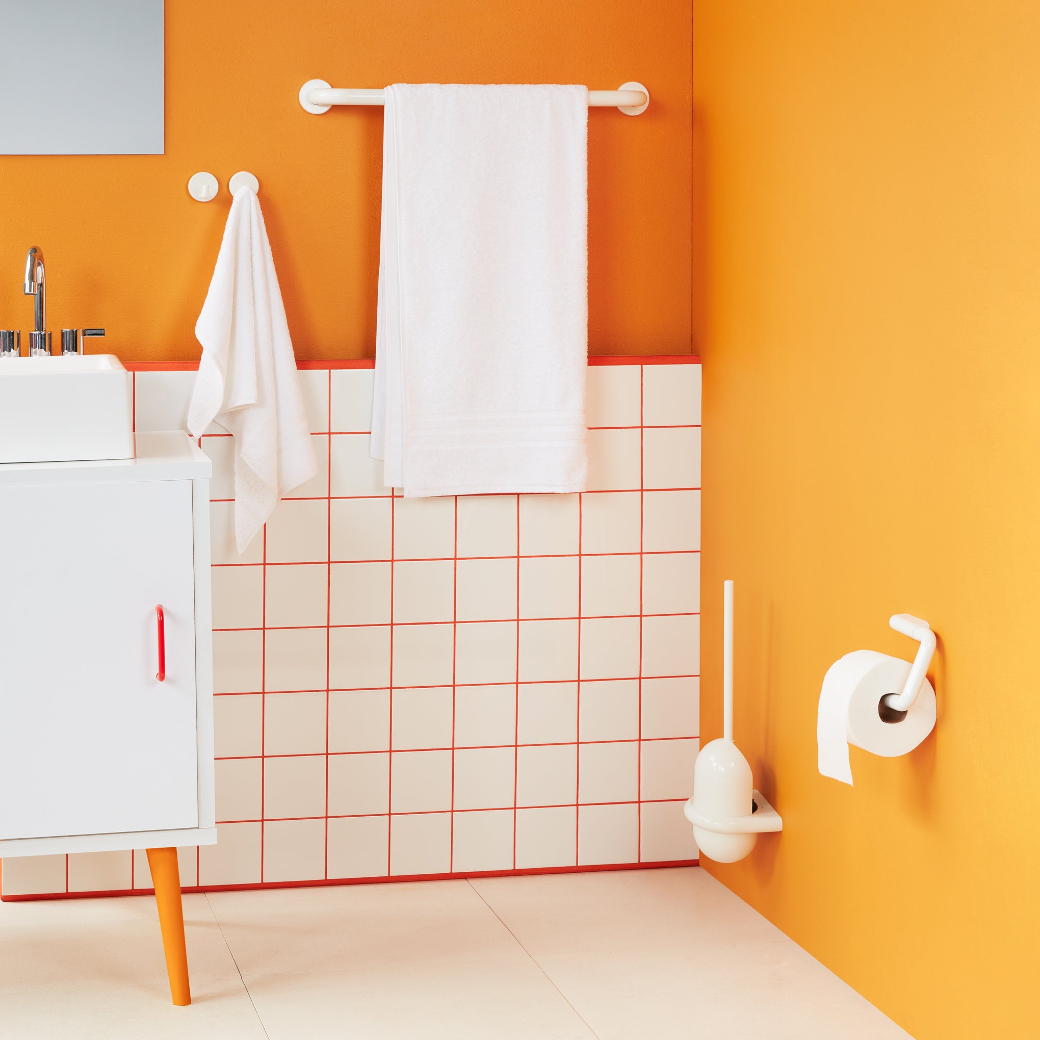 Hewi Toilet Paper Holder - White - Image 5