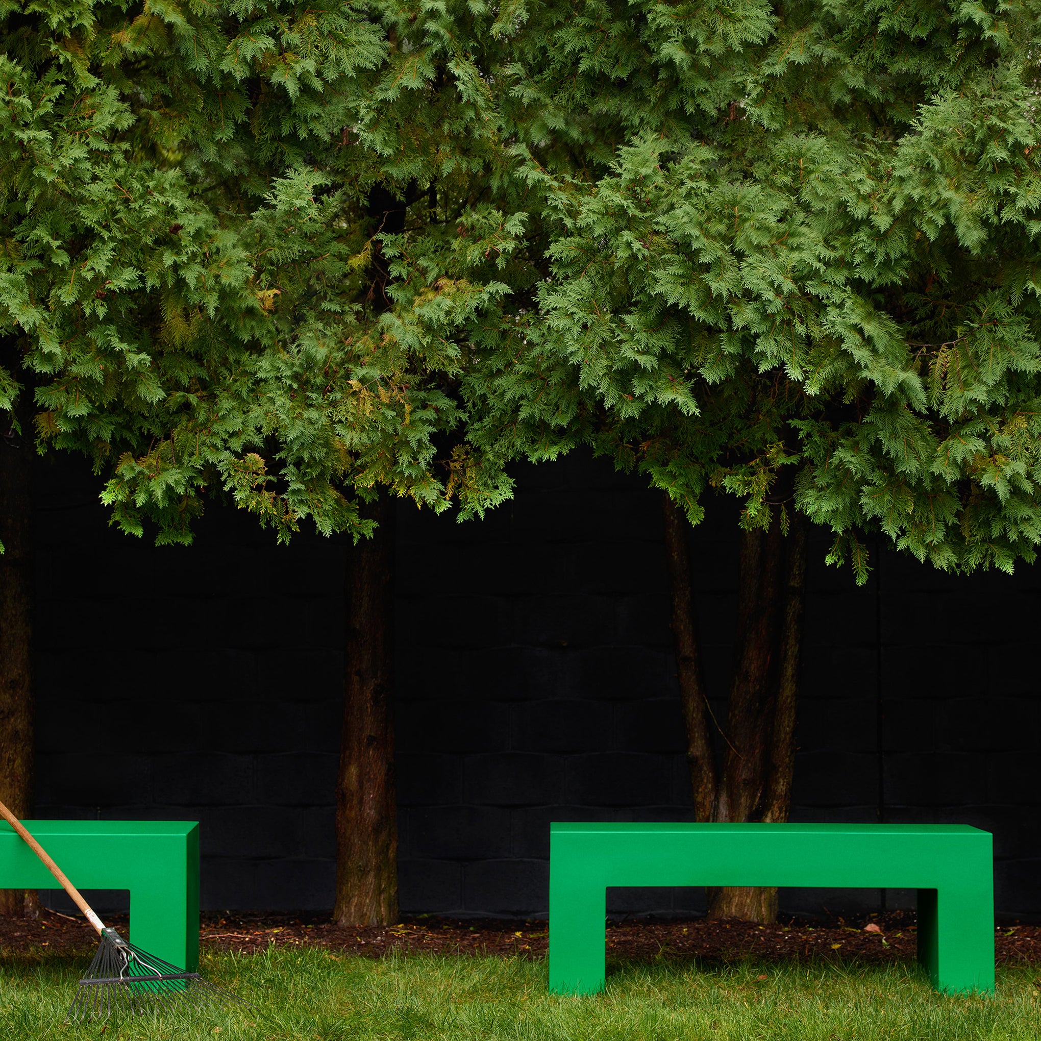 Vignelli Bench from Heller - Green - Image 6