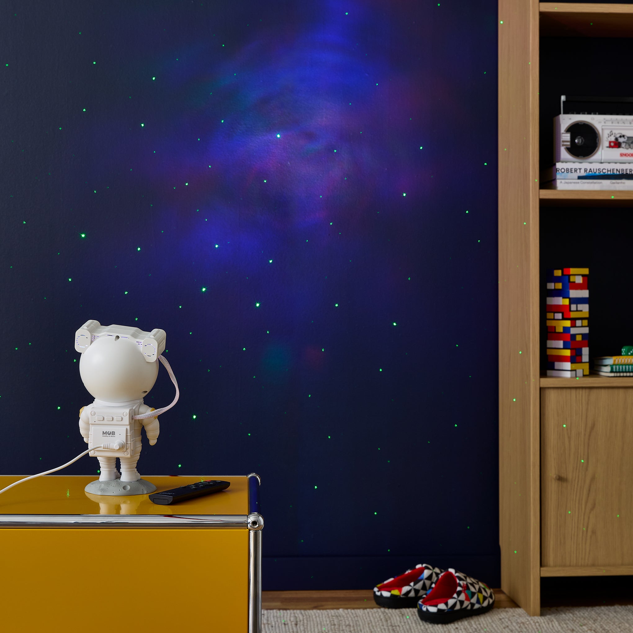Astronaut Galaxy Light Projector - Image 2