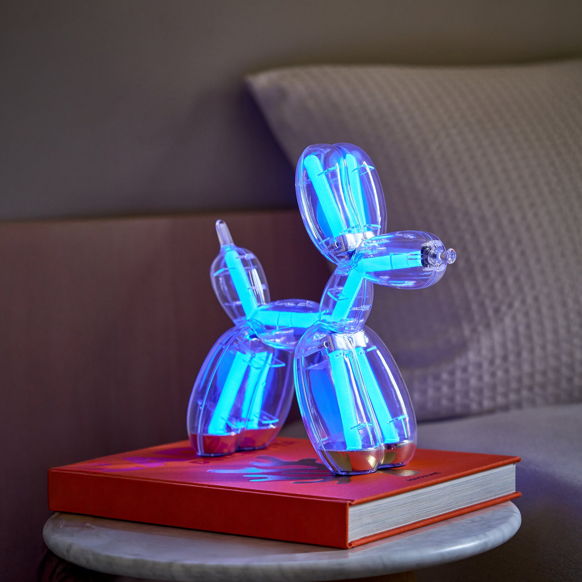 Jeff Koons Balloon Dog LED Lamp - Image 5