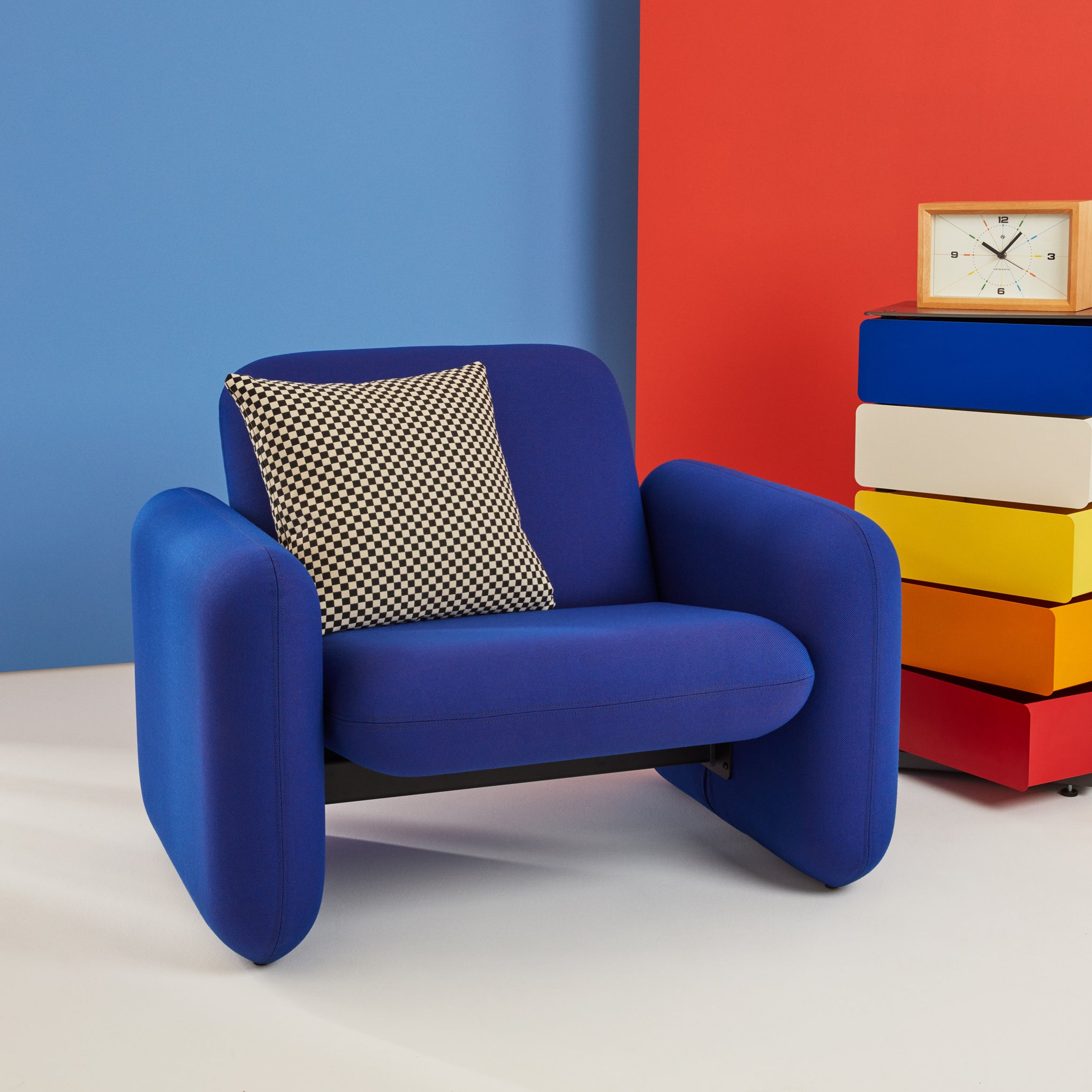 Wilkes Modular Armchair from Herman Miller - Zing Blue - Image 3