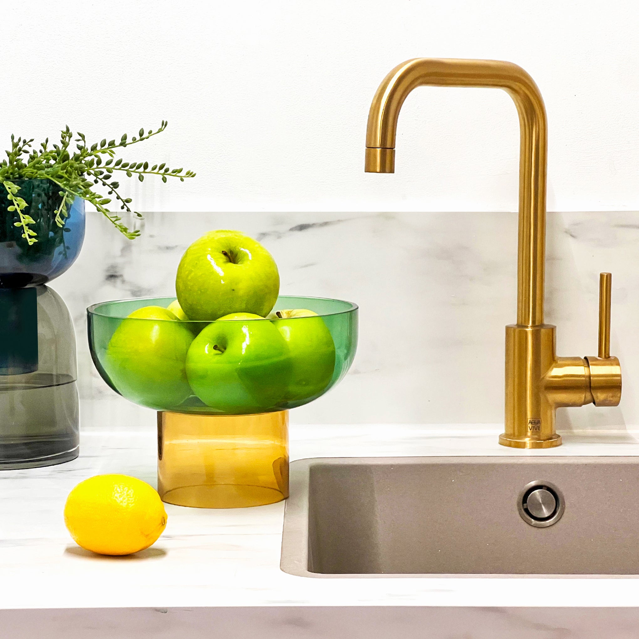 Dual Color Glass Fruit Bowl - Green/ Yellow - Image 5