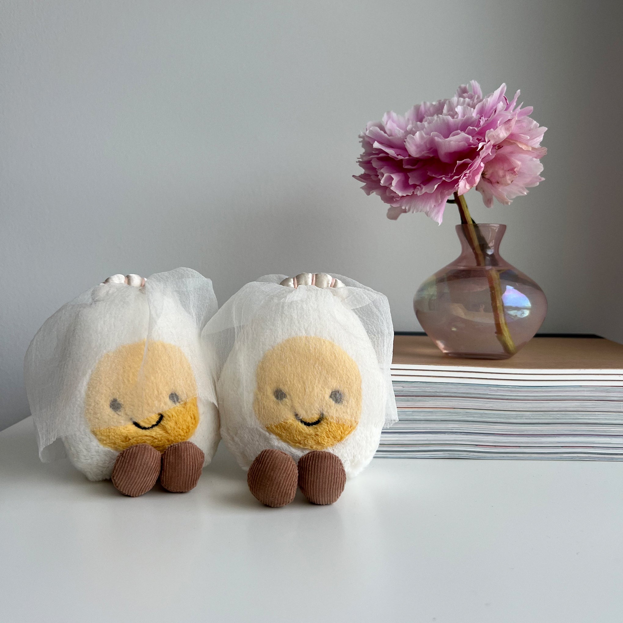 Jellycat Egg Plush Toys - Egg Bride - Image 5