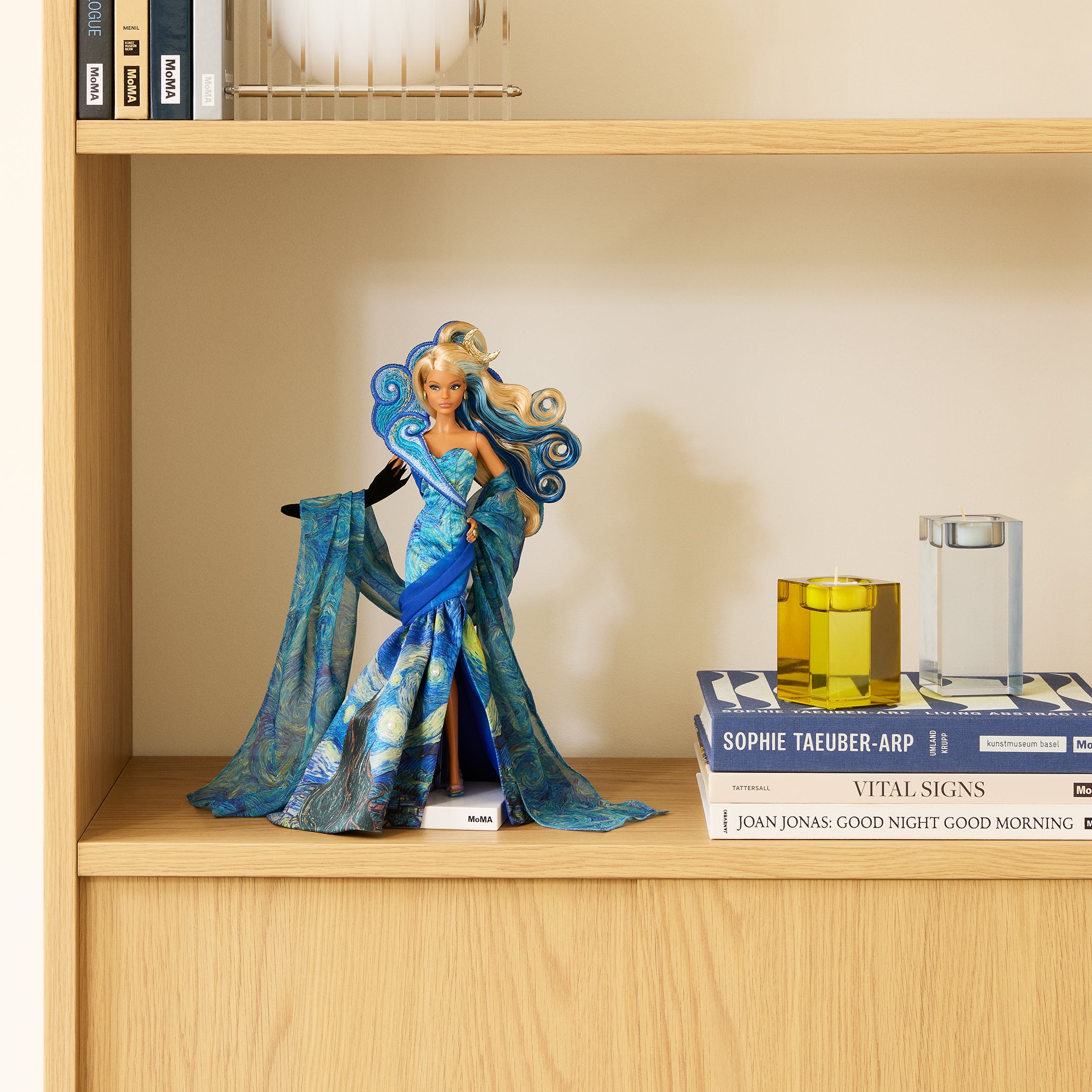 Barbie x MoMA Vincent van Gogh The Starry Night Collectible Doll - Image 2