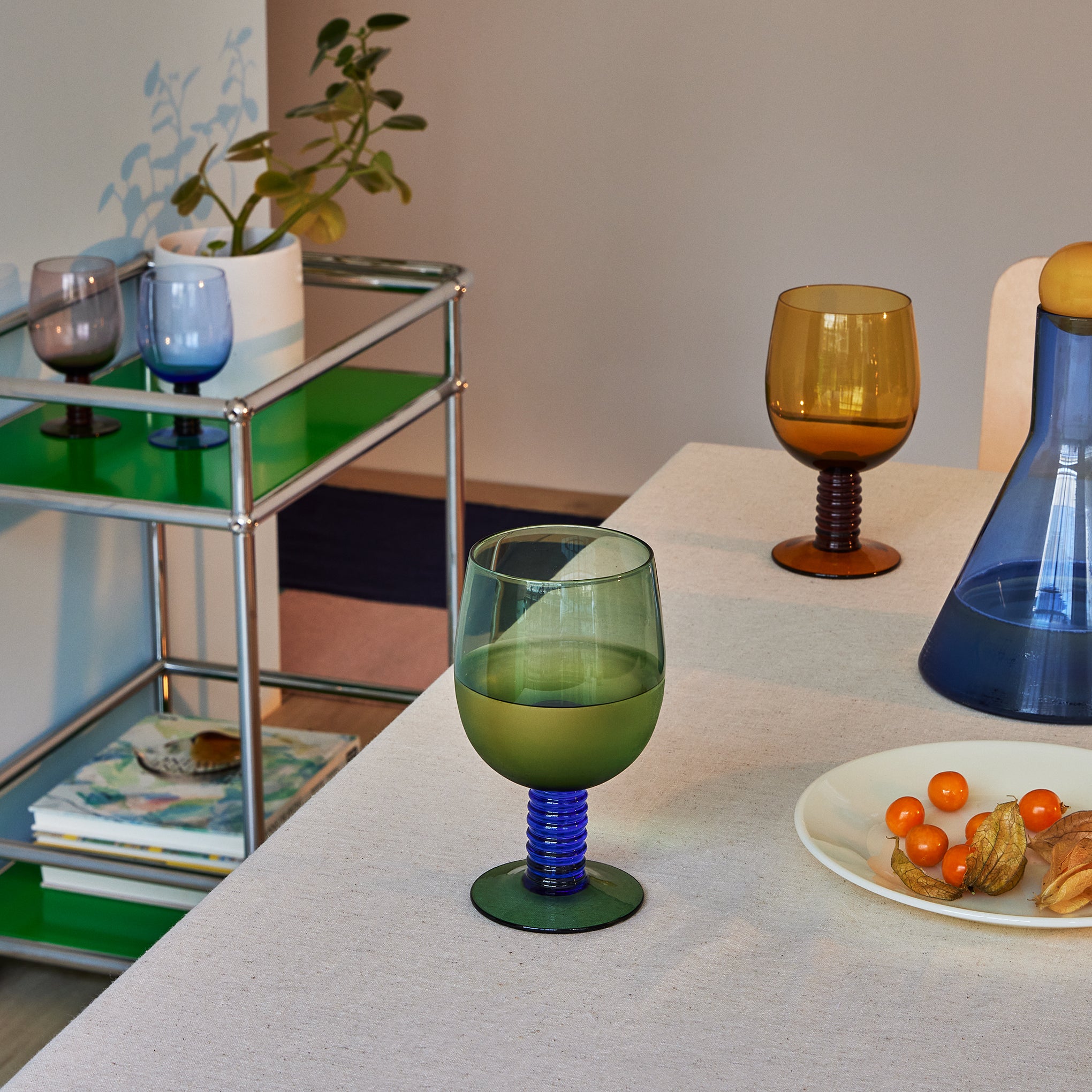 Saturn Glassware - Set of 4 - Wine Set of 4 - Image 2