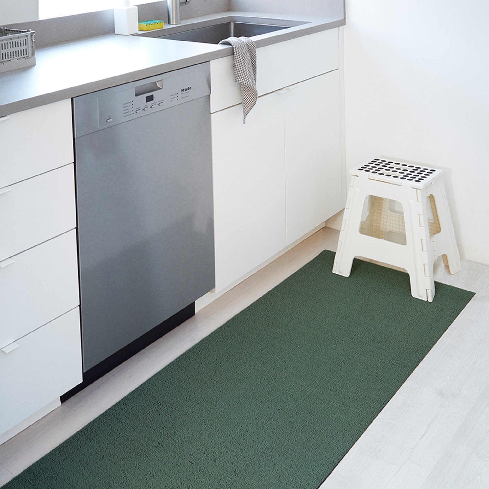 Chilewich Solid Shag Floor Mat - Cactus - Image 7