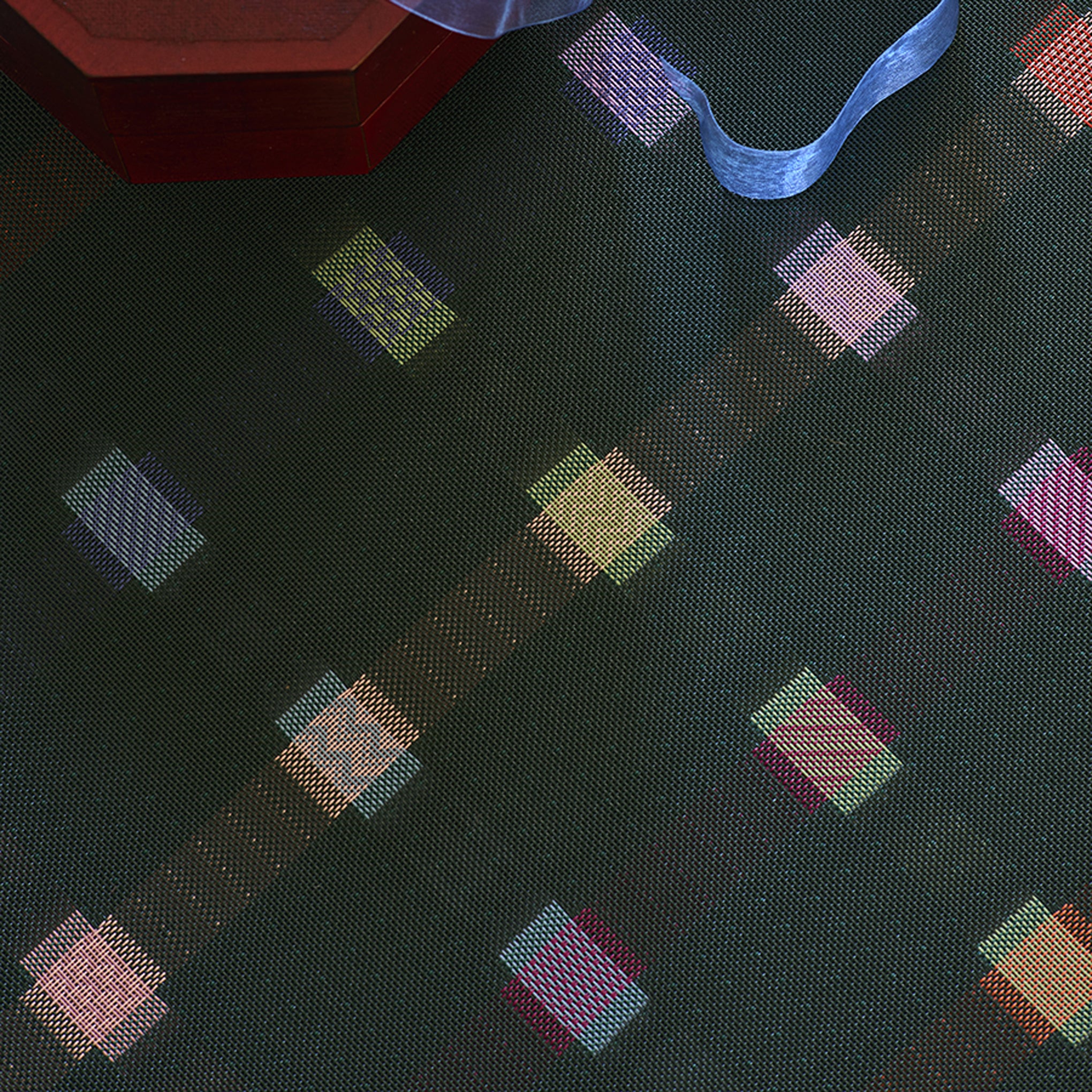 Chilewich Sampler Floormat - Fir - Image 4